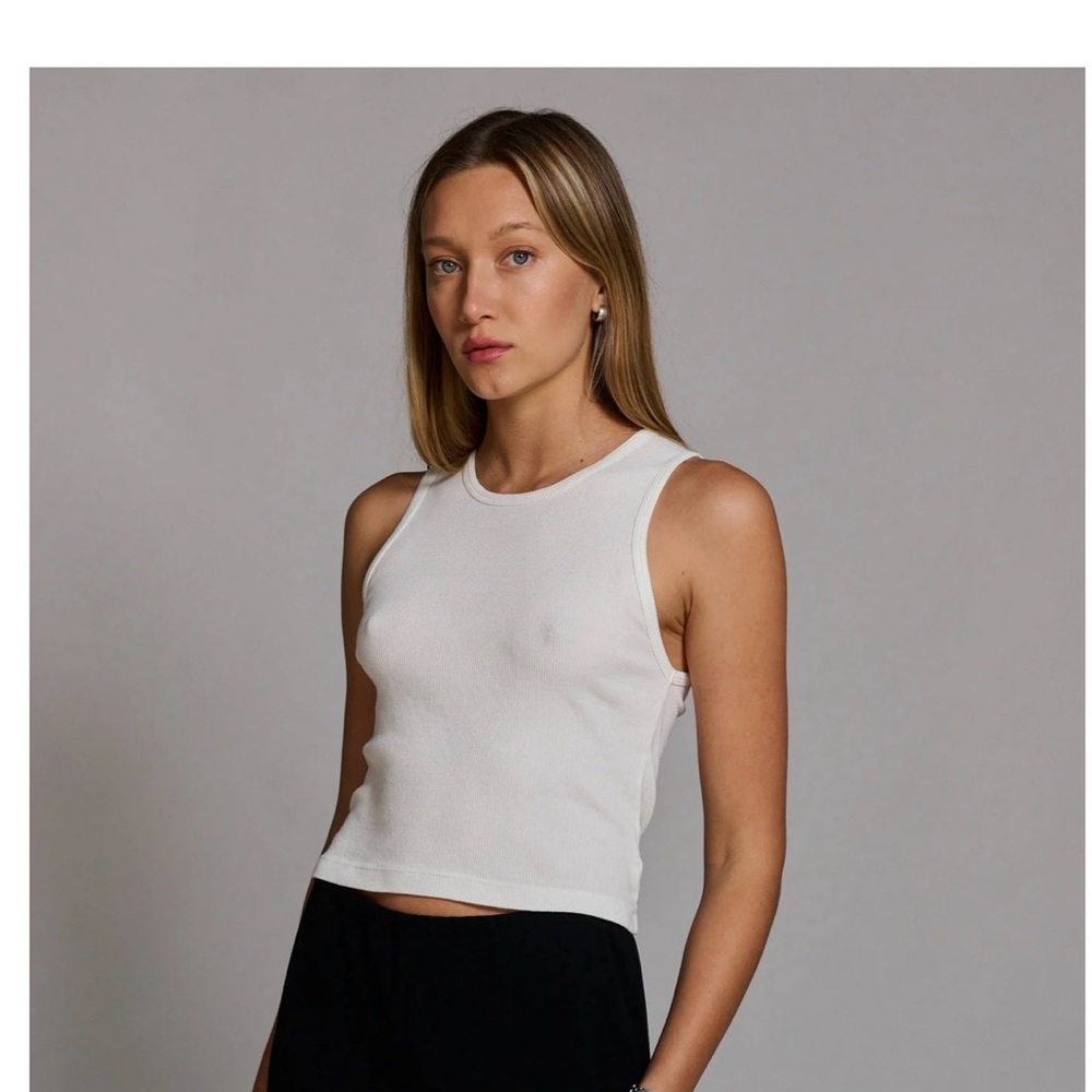 RLT
RLT RIBBED TANK - WHITE
$55.00. SOLD OUT XS